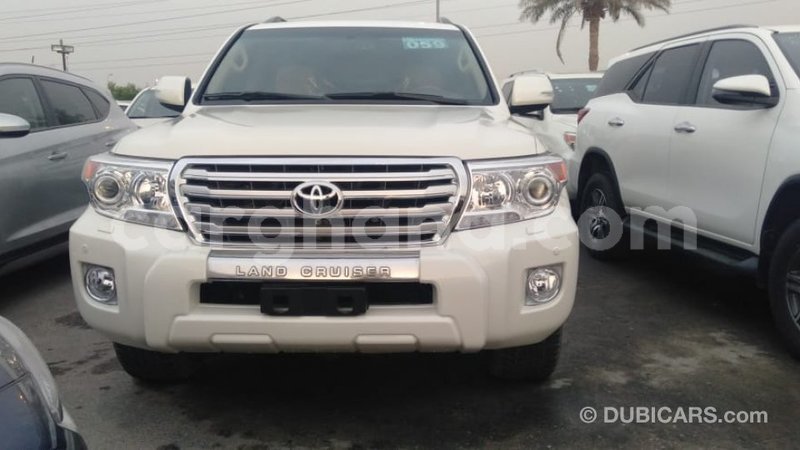 Big with watermark toyota land cruiser ashanti import dubai 47310