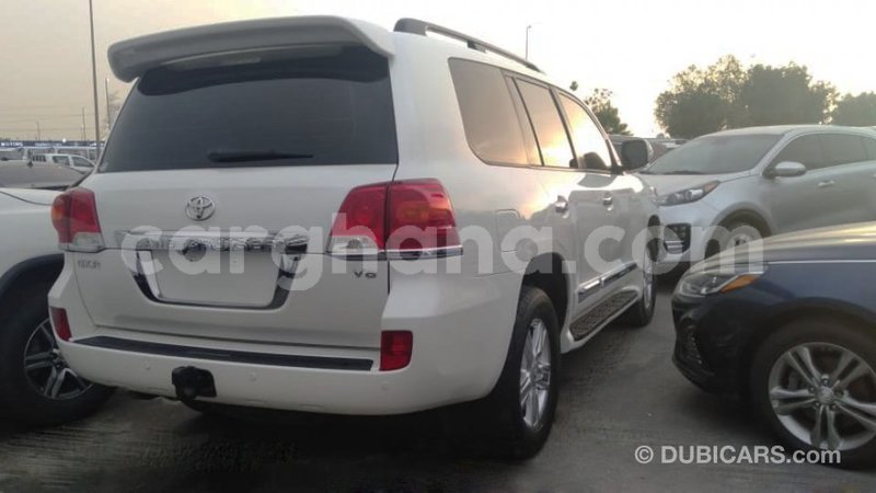 Big with watermark toyota land cruiser ashanti import dubai 47310