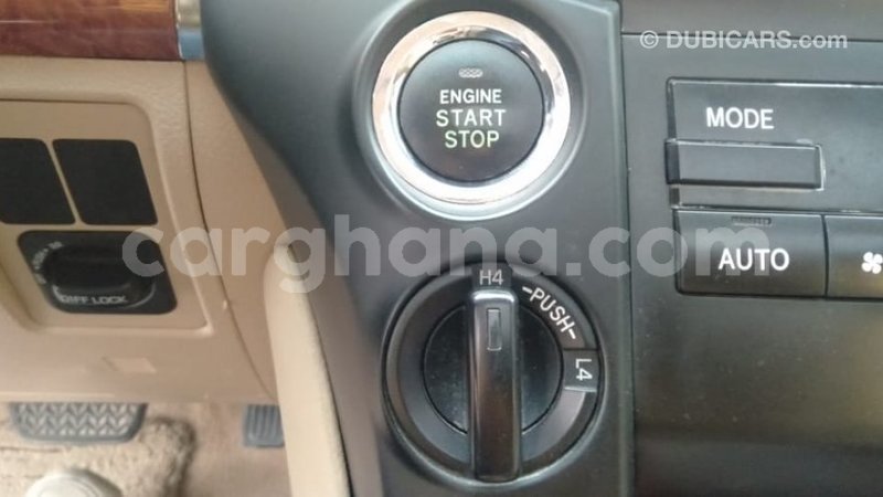 Big with watermark toyota land cruiser ashanti import dubai 47310