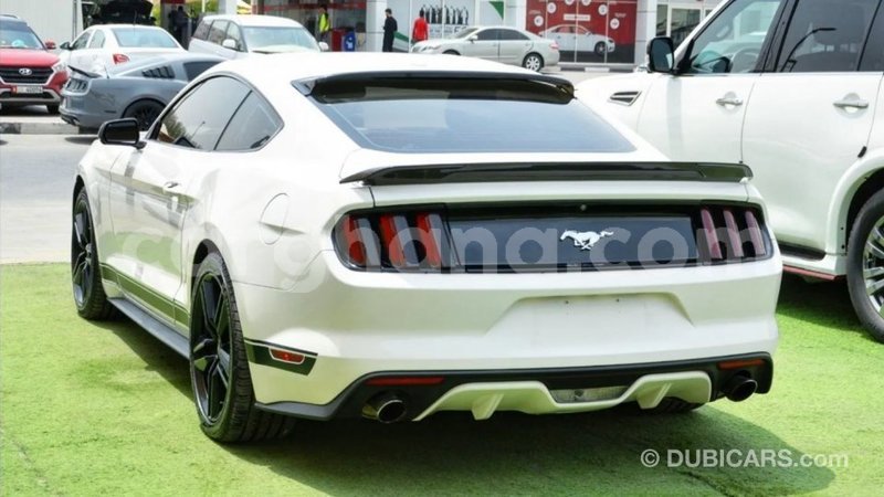 Big with watermark ford mustang ashanti import dubai 47312