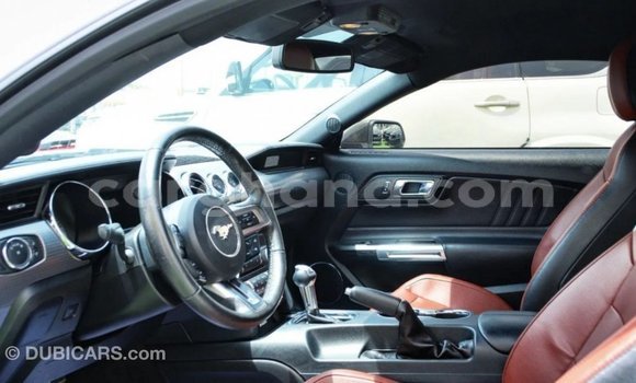 Sayi Imported Ford Mustang White Mota in Import - Dubai a Ashanti Sayi Imported Ford Mustang White Mota in Import - Dubai a Ashanti
