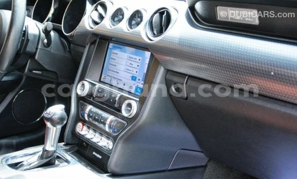 Sayi Imported Ford Mustang White Mota in Import - Dubai a Ashanti Sayi Imported Ford Mustang White Mota in Import - Dubai a Ashanti