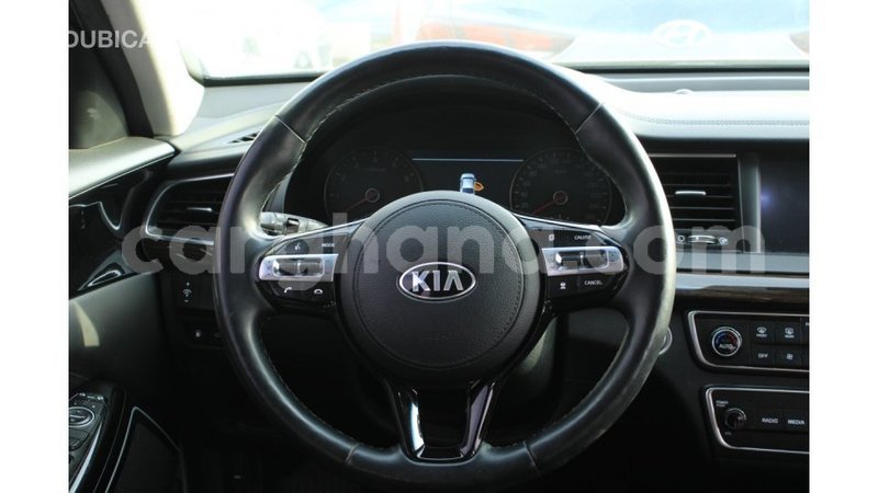 Big with watermark kia cadenza ashanti import dubai 47314