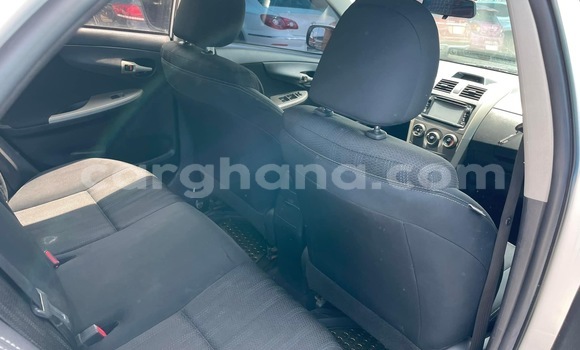 Sayi Na hannu Toyota Corolla White Mota in Accra a Greater Accra Sayi Na hannu Toyota Corolla White Mota in Accra a Greater Accra