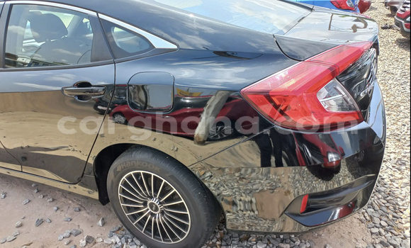 Sayi Na hannu Honda Civic Black Mota in Accra a Greater Accra Sayi Na hannu Honda Civic Black Mota in Accra a Greater Accra