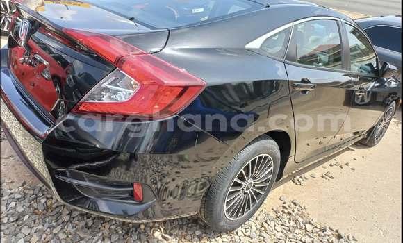 Sayi Na hannu Honda Civic Black Mota in Accra a Greater Accra Sayi Na hannu Honda Civic Black Mota in Accra a Greater Accra