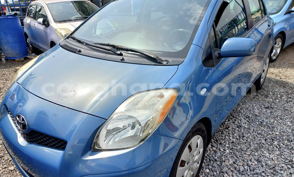 Sayi Na hannu Toyota Vitz Blue Mota in Accra a Greater Accra Sayi Na hannu Toyota Vitz Blue Mota in Accra a Greater Accra