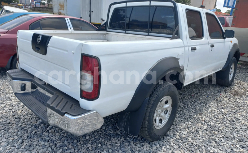 Big with watermark nissan hardbody greater accra accra 47336