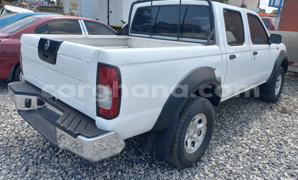 Buy Used Nissan Hardbody White Car in Accra in Greater Accra Buy Used Nissan Hardbody White Car in Accra in Greater Accra