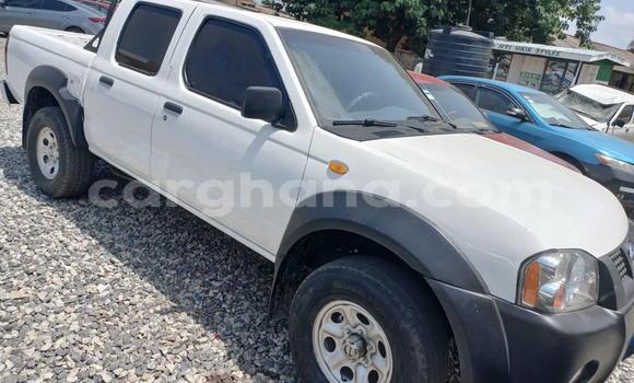 Buy Used Nissan Hardbody White Car in Accra in Greater Accra Buy Used Nissan Hardbody White Car in Accra in Greater Accra
