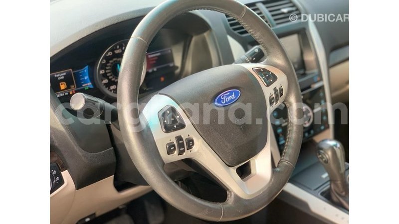 Big with watermark ford explorer ashanti import dubai 47339