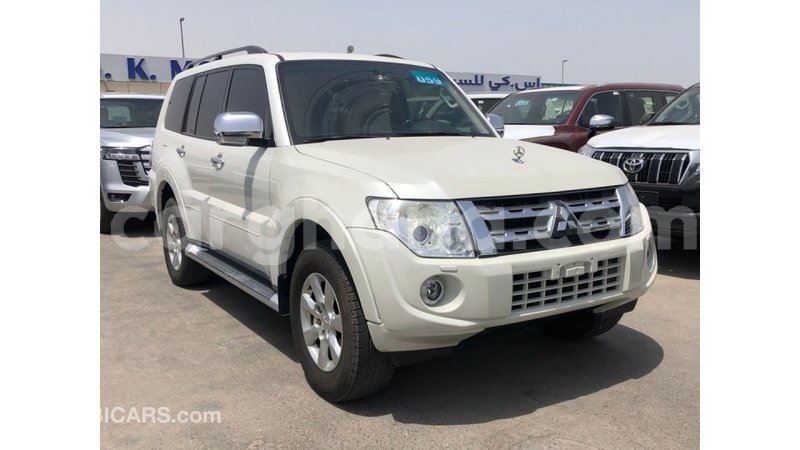 Big with watermark mitsubishi pajero ashanti import dubai 47348