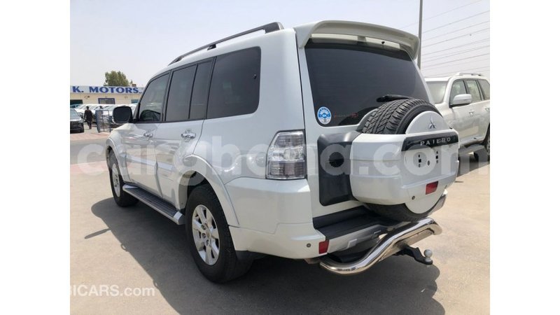 Big with watermark mitsubishi pajero ashanti import dubai 47348