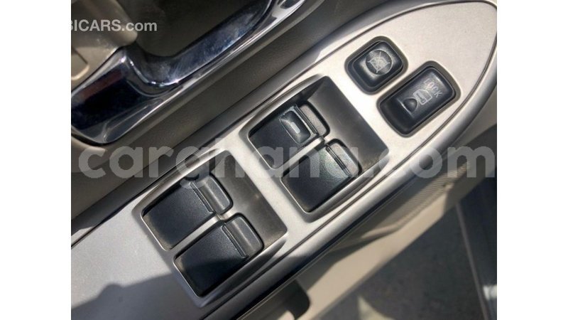 Big with watermark mitsubishi pajero ashanti import dubai 47348