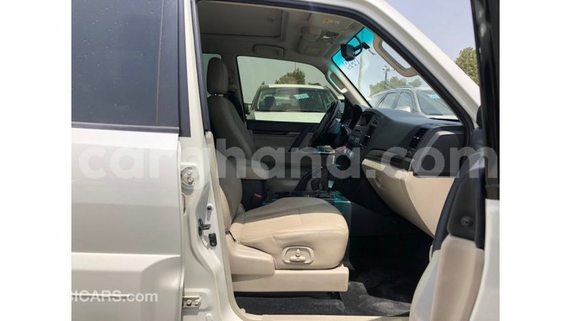 Big with watermark mitsubishi pajero ashanti import dubai 47348