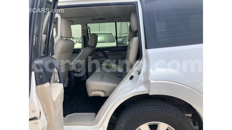 Big with watermark mitsubishi pajero ashanti import dubai 47348