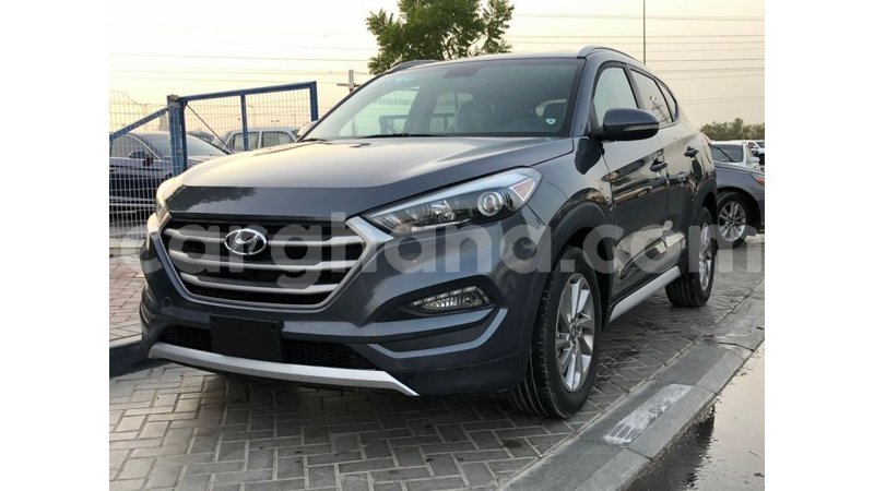 Big with watermark hyundai tucson ashanti import dubai 47350