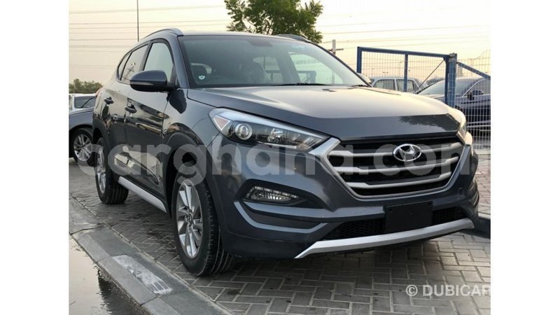 Big with watermark hyundai tucson ashanti import dubai 47350