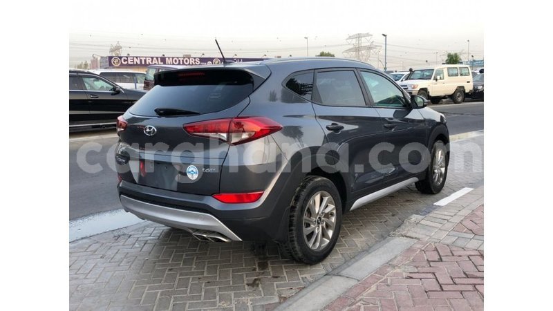 Big with watermark hyundai tucson ashanti import dubai 47350