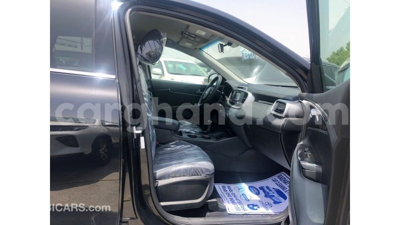 Big with watermark hyundai tucson ashanti import dubai 47350