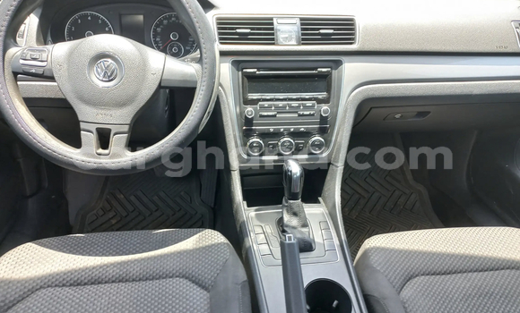 Sayi Na hannu Volkswagen Passat Azurfa Mota in Accra a Greater Accra Sayi Na hannu Volkswagen Passat Azurfa Mota in Accra a Greater Accra