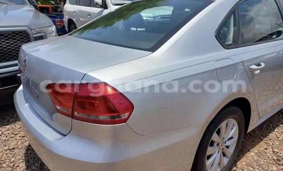Sayi Na hannu Volkswagen Passat Azurfa Mota in Accra a Greater Accra Sayi Na hannu Volkswagen Passat Azurfa Mota in Accra a Greater Accra