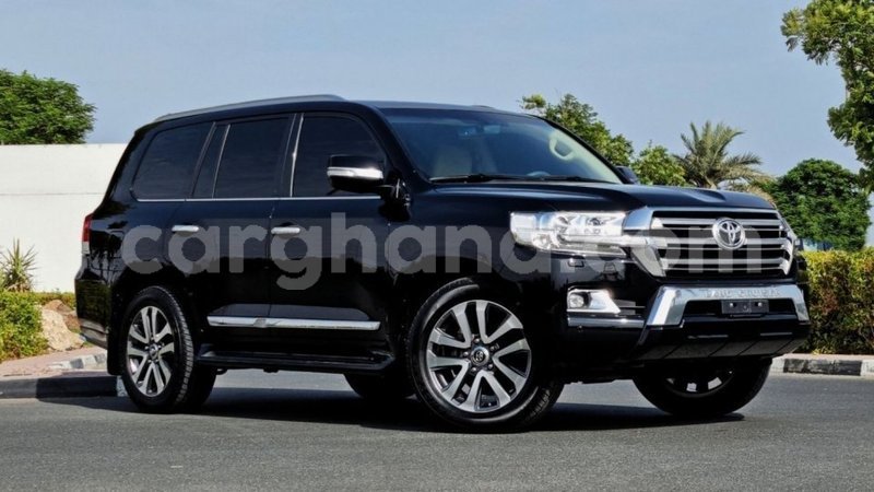 Big with watermark toyota land cruiser ashanti import dubai 47371