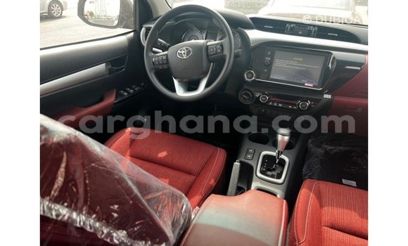 Ra Imported Toyota Hilux funfun Ọkọ̀ in Import - Dubai ni Ashanti Ra Imported Toyota Hilux funfun Ọkọ̀ in Import - Dubai ni Ashanti