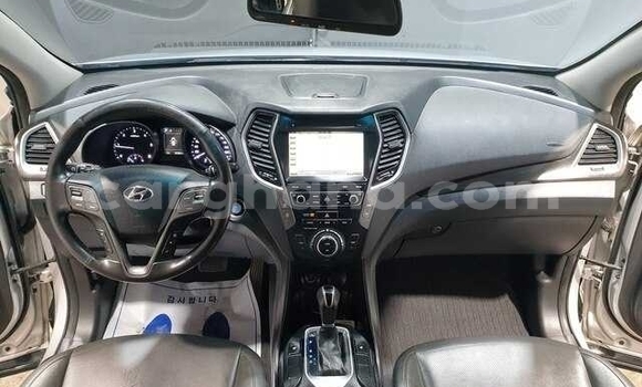 Buy Used Hyundai Santa Fe Silver Car in Accra in Greater Accra Buy Used Hyundai Santa Fe Silver Car in Accra in Greater Accra