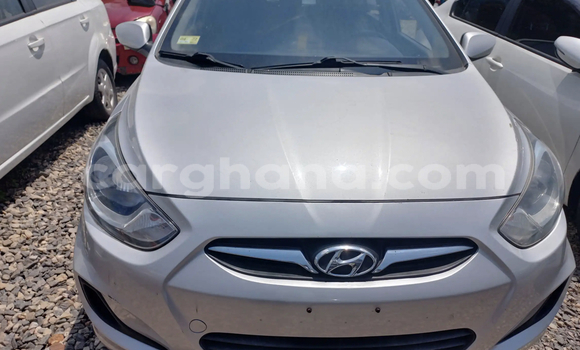 Sayi Na hannu Hyundai Accent Azurfa Mota in Accra a Greater Accra Sayi Na hannu Hyundai Accent Azurfa Mota in Accra a Greater Accra