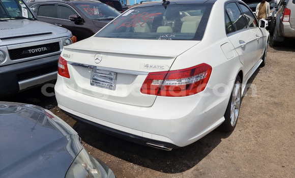 Buy Used Mercedes‒Benz E-klasse AMG White Car in Accra in Greater Accra Buy Used Mercedes‒Benz E-klasse AMG White Car in Accra in Greater Accra