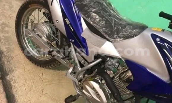 Ra Àlòkù Royal Enfield BULLET Blue Mọto in Accra ni Greater Accra Ra Àlòkù Royal Enfield BULLET Blue Mọto in Accra ni Greater Accra