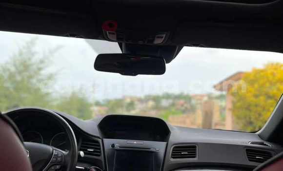 Ra Imported Acura ILX Black Ọkọ̀ in Iwọn didun ni Oorun Ra Imported Acura ILX Black Ọkọ̀ in Iwọn didun ni Oorun