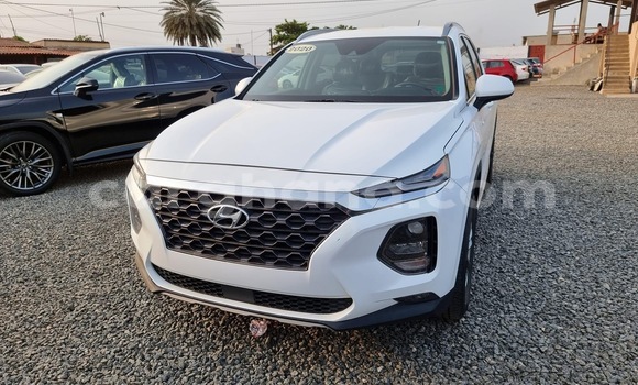 Buy Used Hyundai Santa Fe White Car in Accra in Greater Accra