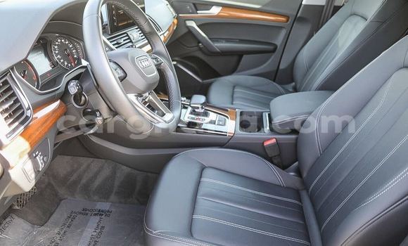 Sayi Na hannu Audi Q5 White Mota in Accra a Greater Accra Sayi Na hannu Audi Q5 White Mota in Accra a Greater Accra