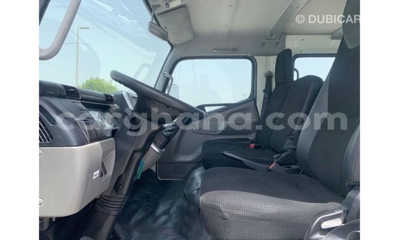 Ra Imported Mitsubishi i funfun Ọkọ̀ in Import - Dubai ni Ashanti Ra Imported Mitsubishi i funfun Ọkọ̀ in Import - Dubai ni Ashanti