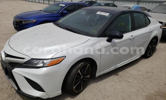 Buy Used Toyota Camry White Car in Accra in Greater Accra