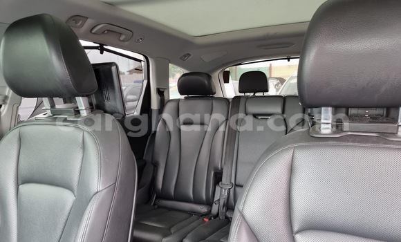 Sayi Na hannu Audi Q7 Azurfa Mota in Accra a Greater Accra Sayi Na hannu Audi Q7 Azurfa Mota in Accra a Greater Accra