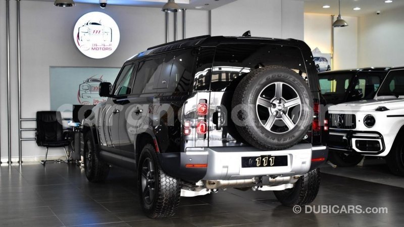 Big with watermark land rover defender ashanti import dubai 47470