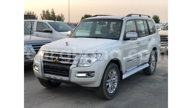 Big with watermark mitsubishi pajero ashanti import dubai 47471