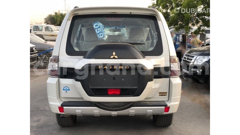 Big with watermark mitsubishi pajero ashanti import dubai 47471