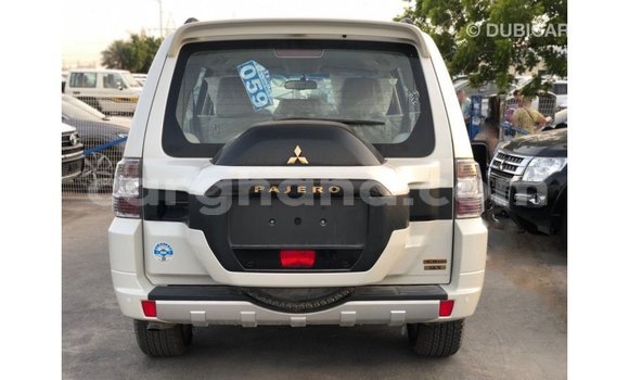 Ra Imported Mitsubishi Pajero funfun Ọkọ̀ in Import - Dubai ni Ashanti Ra Imported Mitsubishi Pajero funfun Ọkọ̀ in Import - Dubai ni Ashanti