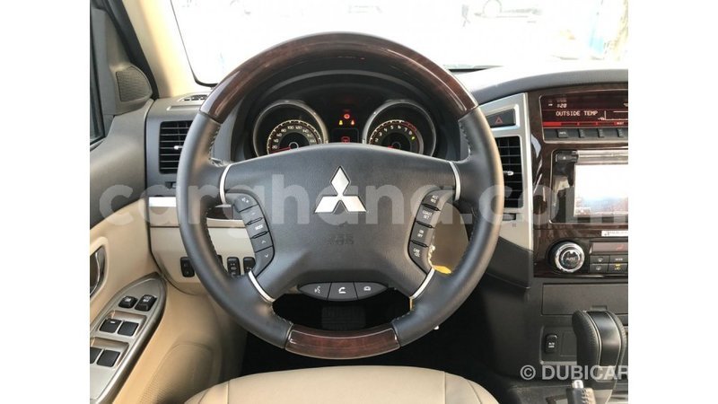 Big with watermark mitsubishi pajero ashanti import dubai 47471