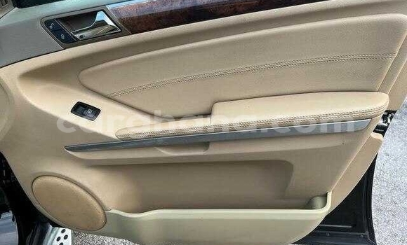 Sayi Na hannu Mercedes‒Benz M–Class Black Mota in Accra a Greater Accra Sayi Na hannu Mercedes‒Benz M–Class Black Mota in Accra a Greater Accra