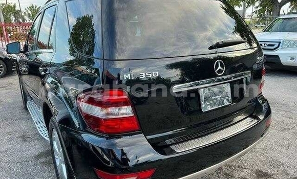 Sayi Na hannu Mercedes‒Benz M–Class Black Mota in Accra a Greater Accra Sayi Na hannu Mercedes‒Benz M–Class Black Mota in Accra a Greater Accra