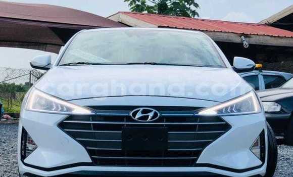 Buy Used Hyundai Elantra White Car in Accra in Greater Accra