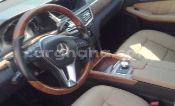 Sayi Na hannu Mercedes‒Benz E–Class Black Mota in Accra a Greater Accra Sayi Na hannu Mercedes‒Benz E–Class Black Mota in Accra a Greater Accra