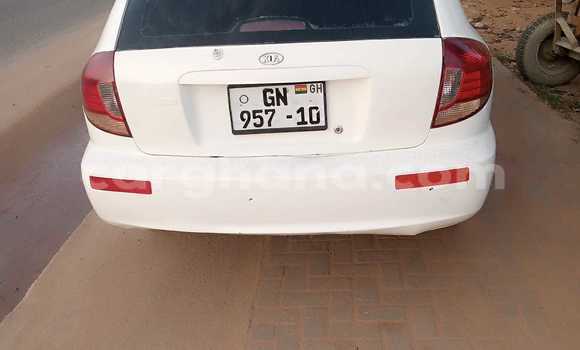 Sayi Na hannu Kia Rio White Mota in Accra a Greater Accra Sayi Na hannu Kia Rio White Mota in Accra a Greater Accra