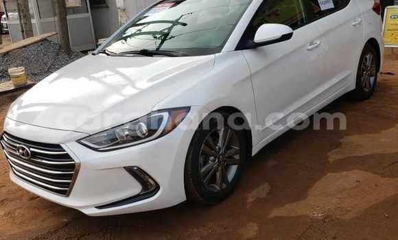 Sayi Na hannu Hyundai Elantra White Mota in Accra a Greater Accra Sayi Na hannu Hyundai Elantra White Mota in Accra a Greater Accra