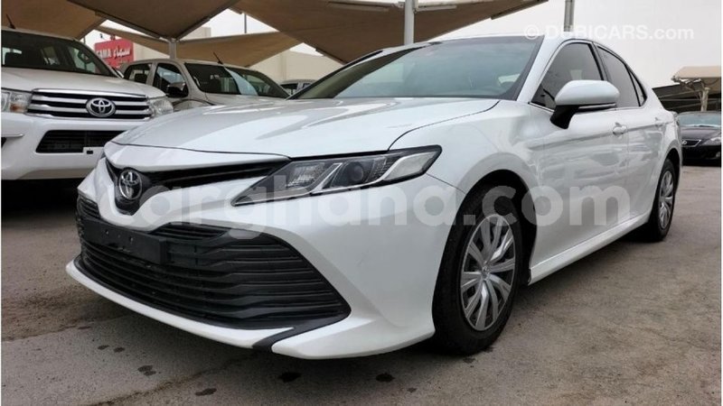 Big with watermark toyota camry ashanti import dubai 47538